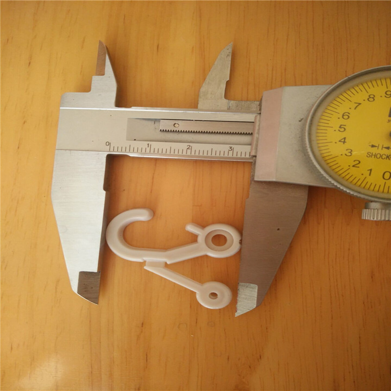 新款左右扣挂钩 塑料小挂钩 摁扣挂钩 内衣挂钩 现货供应