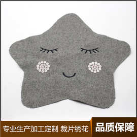 服装布贴辅料布片加工电脑绣花logo刺绣图案文字电脑布标布贴加工