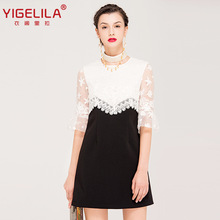 YIGELILA春装黑白撞色欧根纱刺绣a字裙蕾丝喇叭袖连衣裙62341