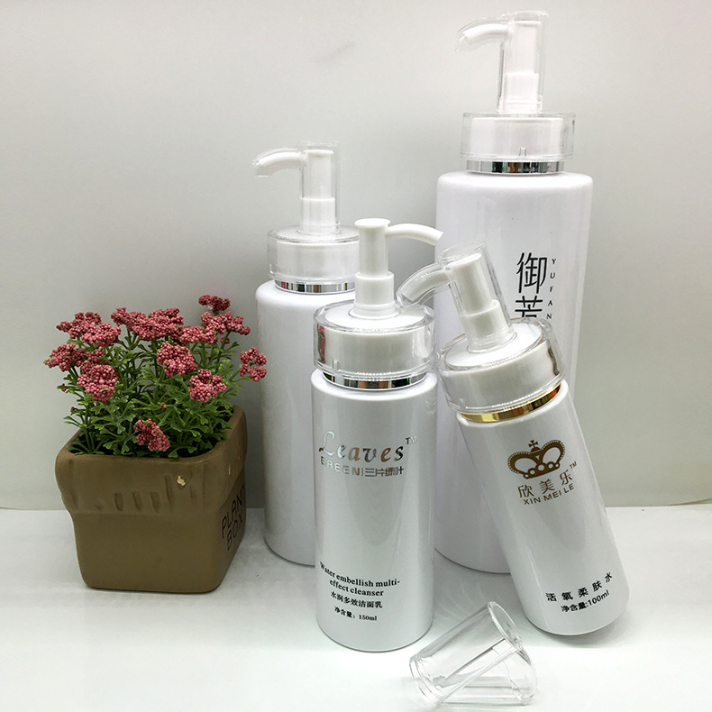 源头厂家300ML PET亚克力泵头精华瓶 PET乳液 喷雾瓶  塑料护肤瓶