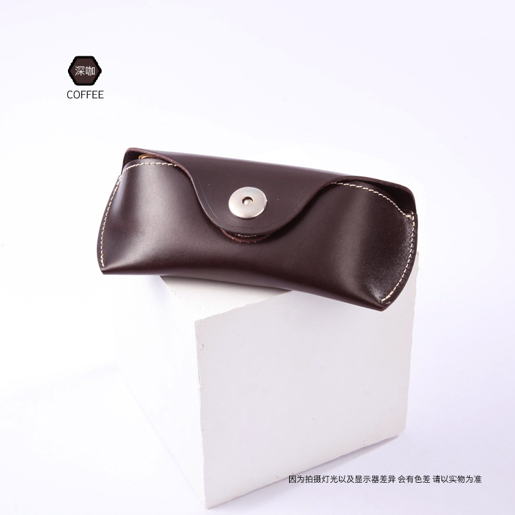 2025 新しいハイエンドメガネカバー本革オリジナルレトロ手作りメガネケース植物なめし革フィッシュアイボタンメガネバッグ