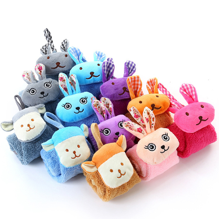 Coral fleece hanging towel kitchen bathroom hand wipe animal small hanging towel square towel quick-drying cute children's hand towel wholesale
