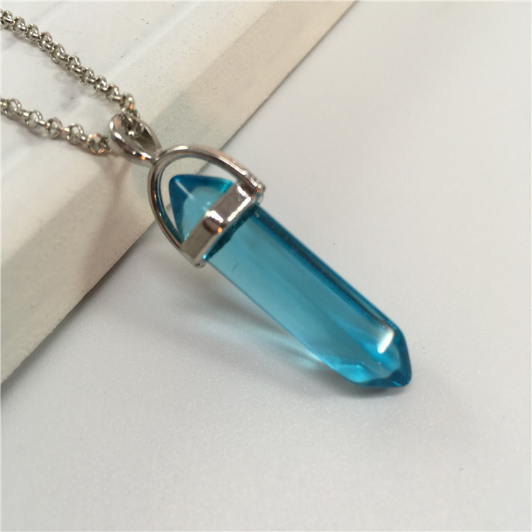 AliExpress deseo Venta caliente moda europea y americana Piedra Natural bala columna hexagonal colgante collar de piedra joyería al por mayor