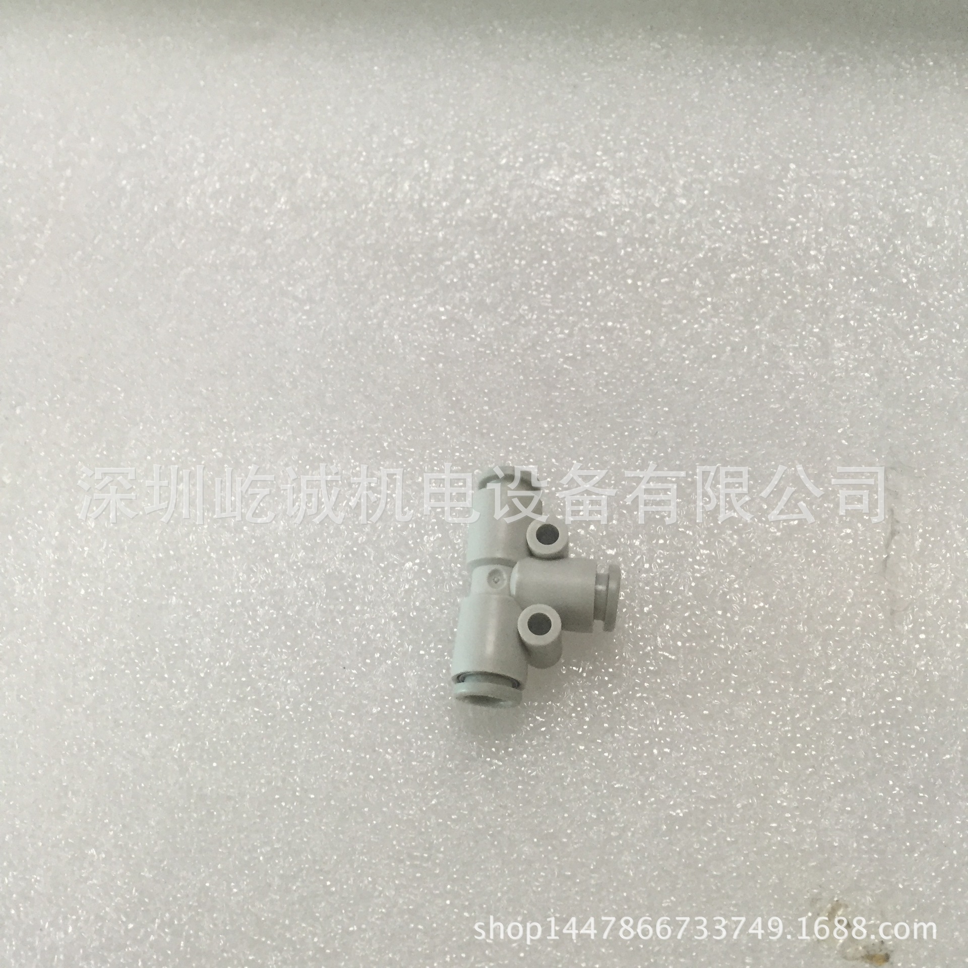 日本SMC三通微型快速接头KQ2T06-00A原装全新