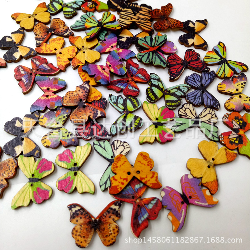 Botones de mariposa de dibujos animados mezclados de colores DIY pegatinas hechas a mano botones decorativos