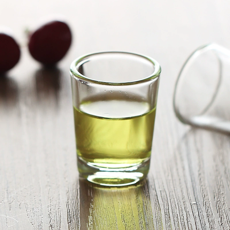 Стеклянные рюмки с толстым дном для дома и отелей, утолщенные термостойкие стеклянные стаканы для алкоголя для домашнего использования.