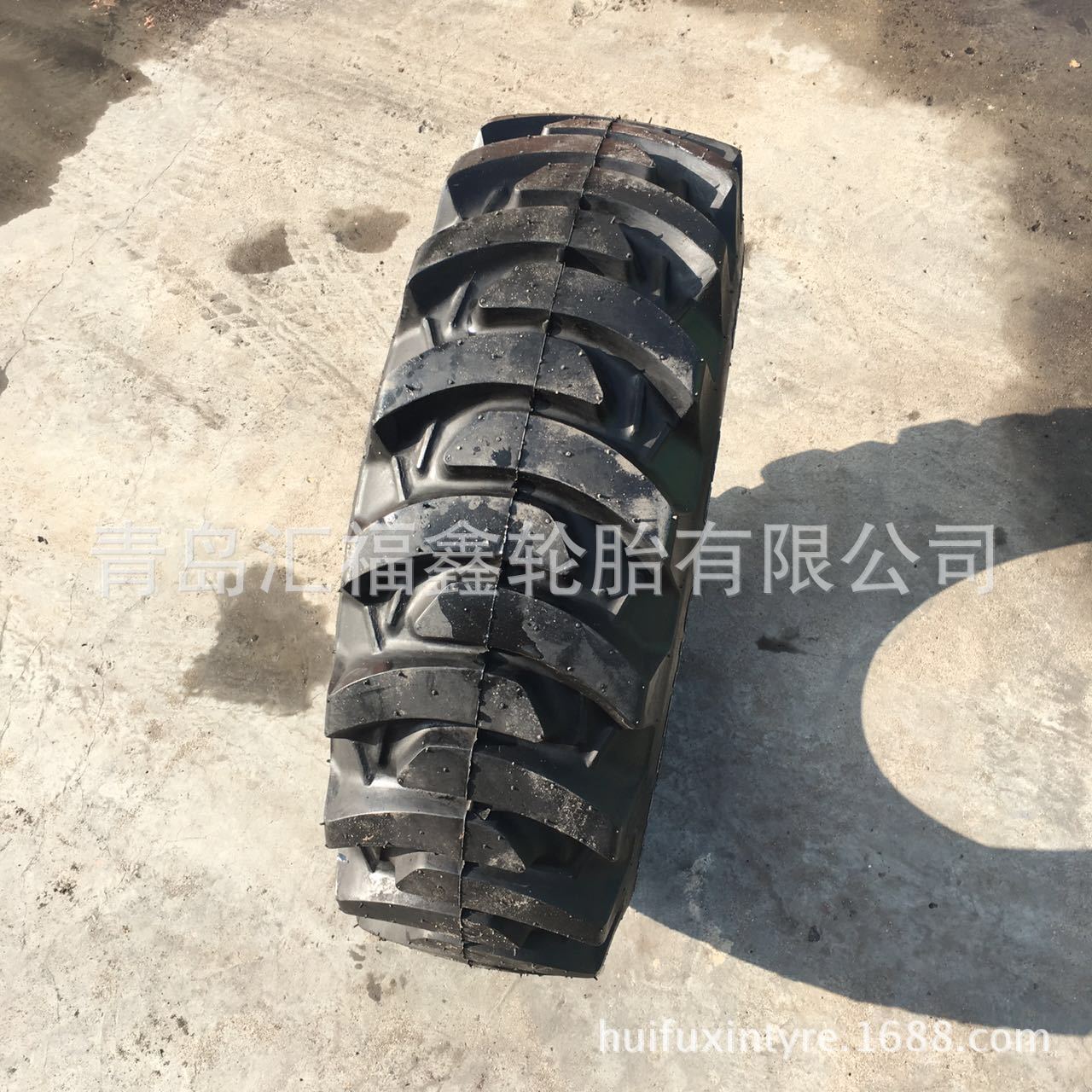 供应真空胎滑移装载机轮胎25X8.50-14 工业用轮胎