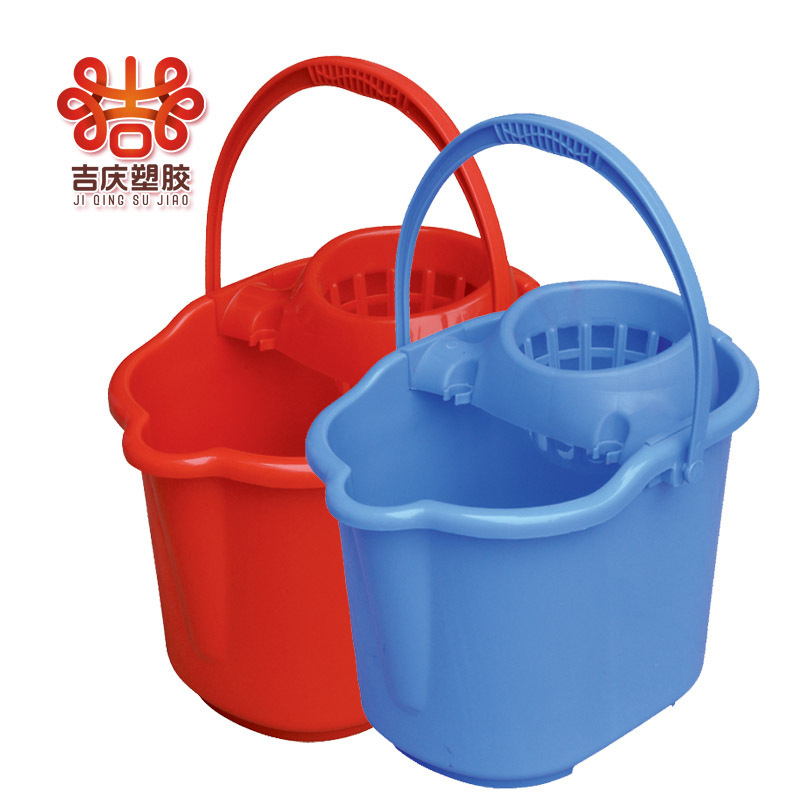 Jiqing factory direct thick pulley plastic mop bucket with squeeze water sieve mop cloth bucket household affordable pen washing bucket