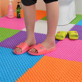 创意拼接脚垫批发浴室地垫DIY卫生间厨房防滑隔水脚垫可裁剪批发