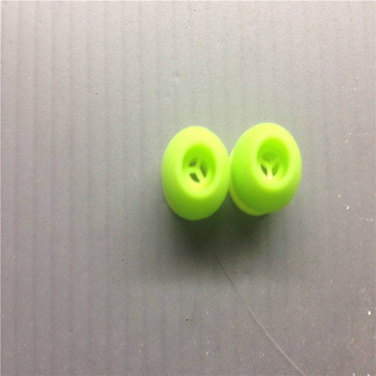 Fabricante de accesorios para auriculares tapa de silicona transparente auricular de dos colores caja de embalaje enchufe de silicona tapones para los oídos de protección socket de silicona