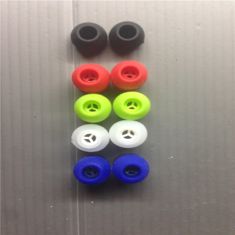 Fabricante de accesorios para auriculares tapa de silicona transparente auricular de dos colores caja de embalaje enchufe de silicona tapones para los oídos de protección socket de silicona