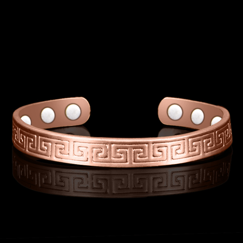 classic golden women's bracelet