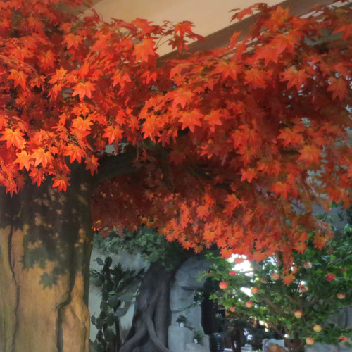 Artificial Ficus benjamina branches, red maple branches, indoor fake trees, ginkgo branches, plastic branches, engineering landscaping, green leaves plants, decoration