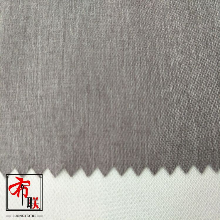 新款 50D阳涤骑兵斜 户外冲锋衣夹克羽绒服棉服女装裤料骑兵斜布