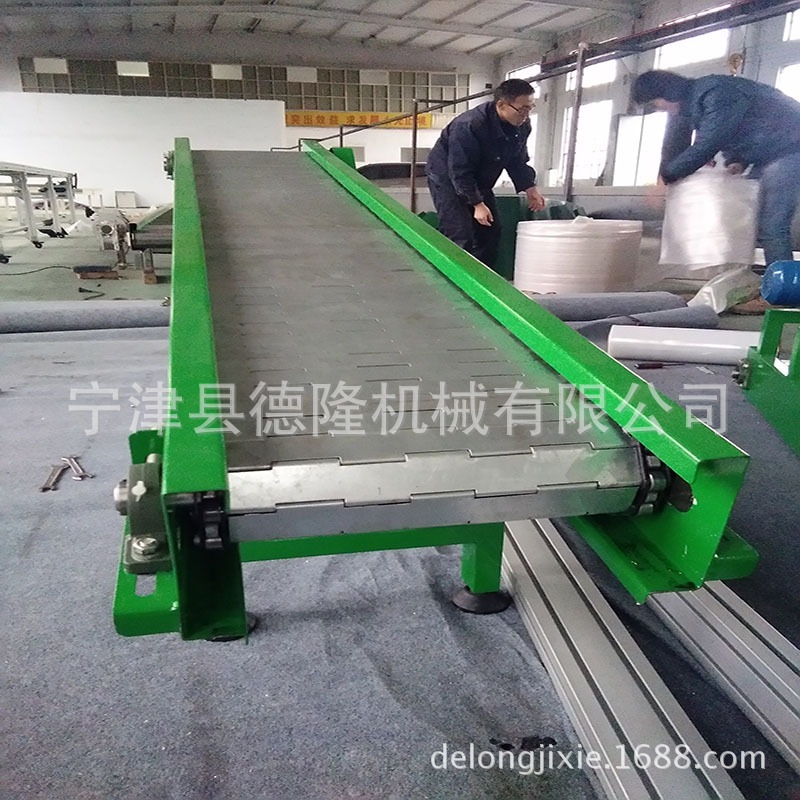 不锈钢提升机 非标加工不锈钢板链提升机 螺旋式输送机输送带