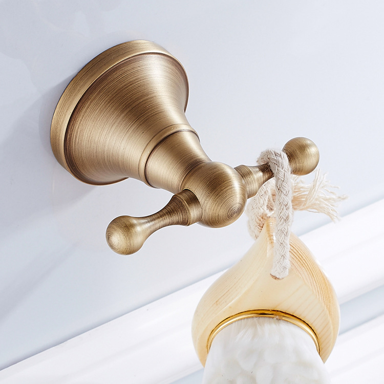 Gancho de la ropa de latón de estilo europeo antiguo gancho de la capa americana Retro Baño hardware colgante gancho de cocina y baño gancho