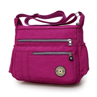 �¿����l����ţ�򲼰�����Ůʿ�����μ�б�����һ�����l