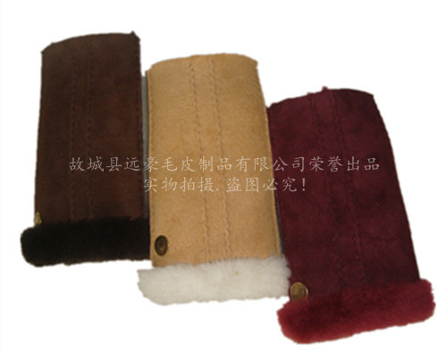 羊皮真皮手袋男は冬にベルベットを厚くして保温して自転車に乗ってバイクを運転してタッチパネルの半指手袋を運転する