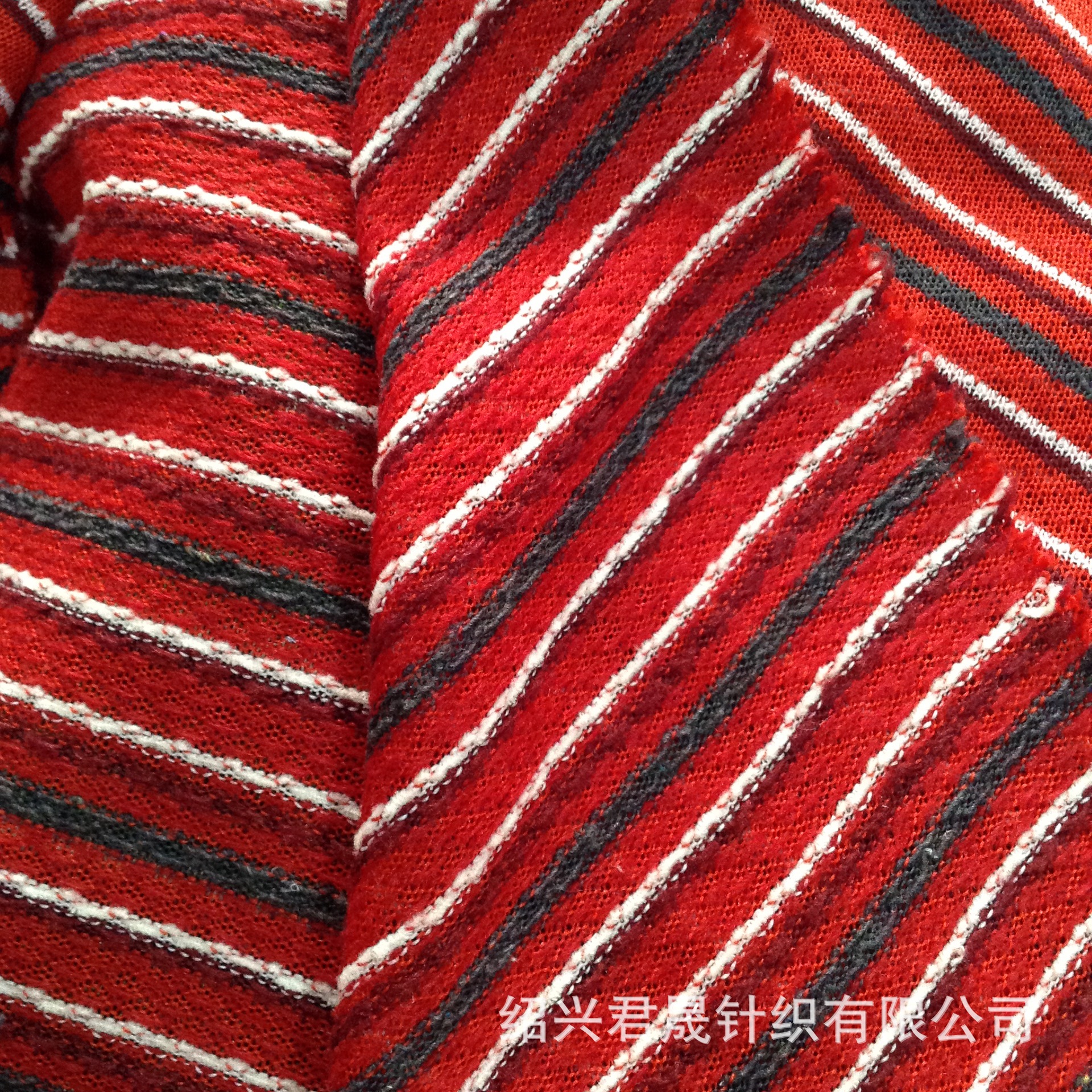 厂家供应 粗针毛线针织布玩具家纺服装面料提花面料