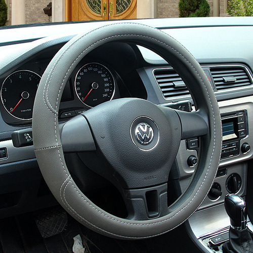 Car interior supplies car steering wheel cover PU leather four-season car steering wheel cover car handlebar cover