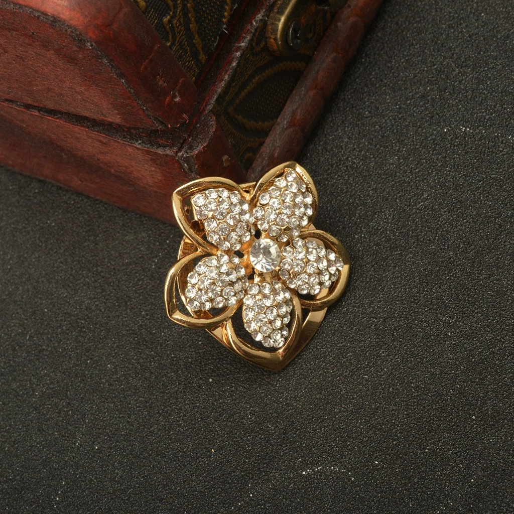 Fashionable metal pin lapel pin, brooch, 2023, Korean style, thin weaving, wholesale