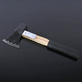 锤子;油灰刀;十字螺丝刀