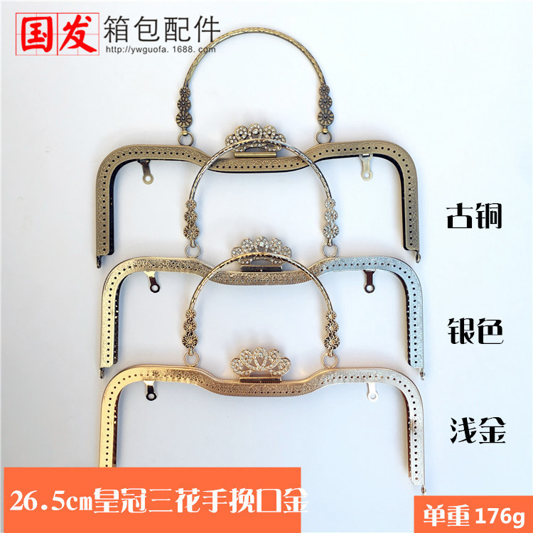 40% de descuento: 26.5cm cuadrado relieve con diamantes corona de tres flores de oro plateado oro ligero