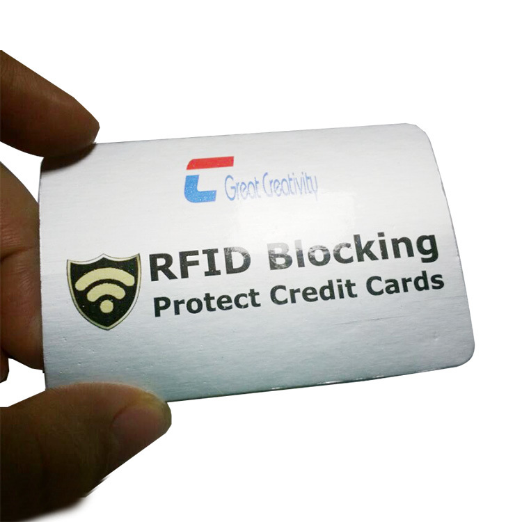 供应铝箔复合铜板纸材质防盗读和屏蔽信号功能的RFID铝箔屏蔽卡套