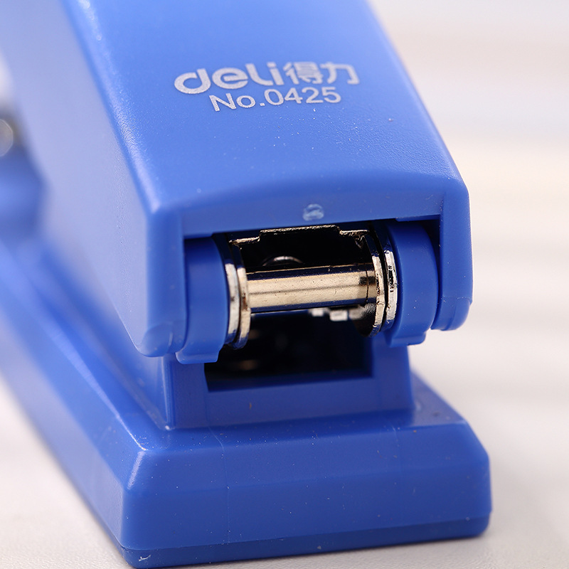Deli stapler 0425 student stapler 12# labor-saving stapler color can order 20 office