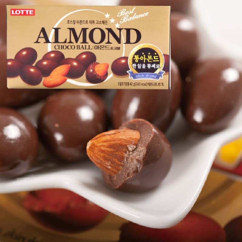 South Korea imported snacks Lotte almond chocolate beans 46g snack food plate sandwich chocolate beans