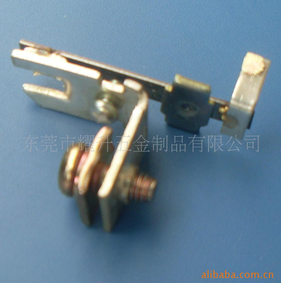 供应五金冲压件加工  冲压件不锈钢 冲压件镀锌板 支持混批