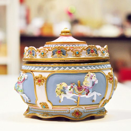 Glowing Carousel Resin Music Box Music Box Creative Birthday Gift for Girls Howl's Moving Castle