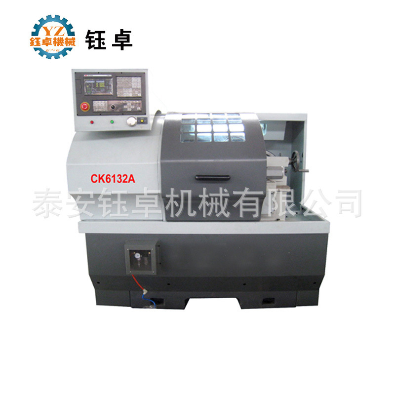 厂家供应 CK6132A数控车床高精密数控车床自动送料泰安数控车床