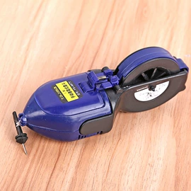 锤子;油灰刀;十字螺丝刀