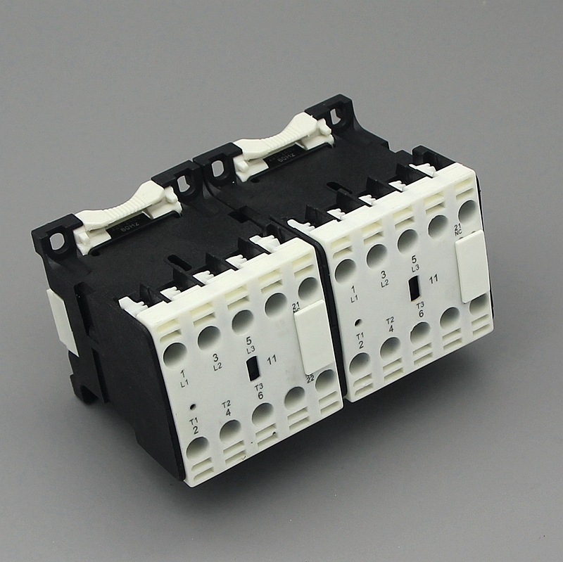 MINI reversible contactor LC2-EE09/03/08