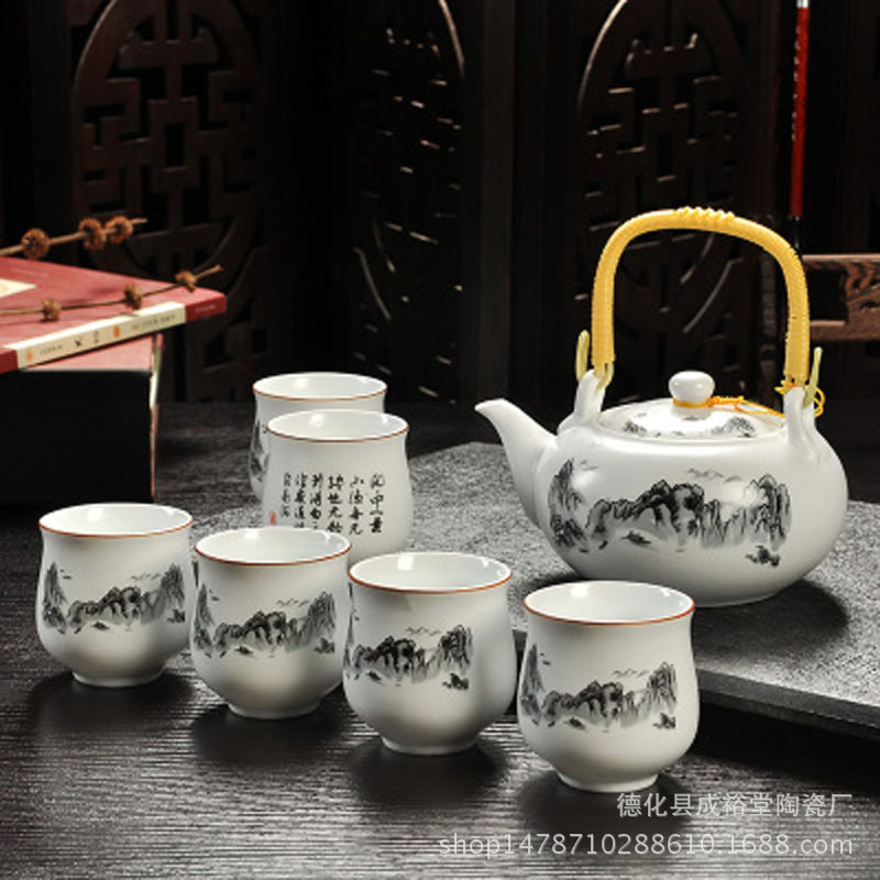 Ceramic teapot