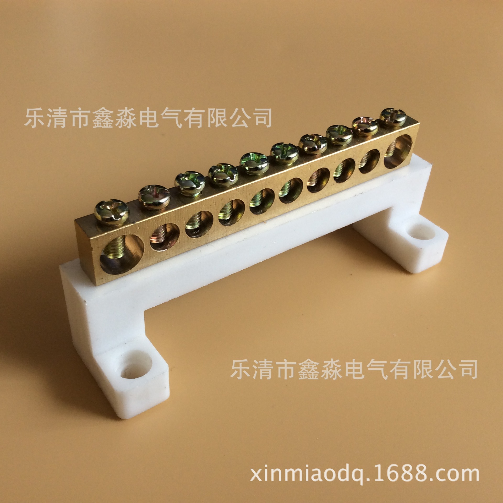 10孔8*12 高桥型端子 带绝缘座铜端子 L型铜端子  零线排 零地排