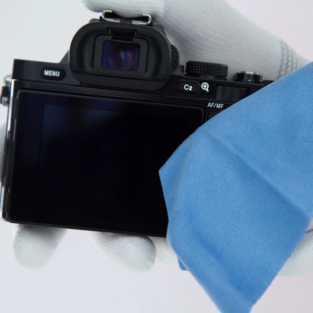 Цифровой фотоаппарат, беспилотный проектор, часы, линза, (торговля через границу)