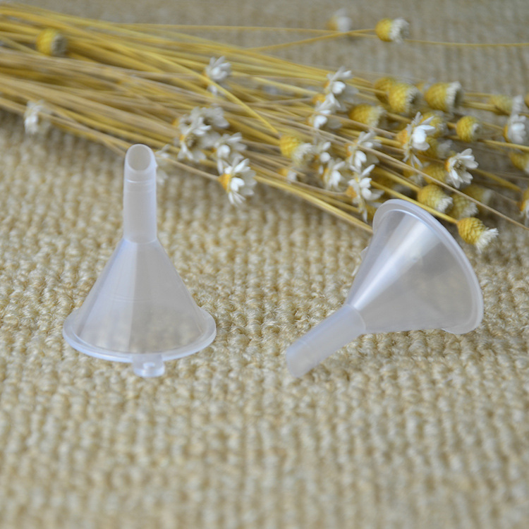 小漏斗 分装香水工具 香水漏斗 塑料漏斗 分装瓶 液体分装小漏斗