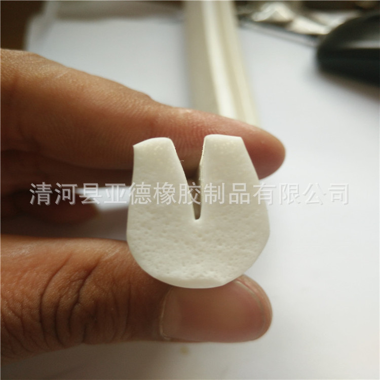 硅胶发泡密封条 异形密封条 硅胶海绵发泡条 厂家