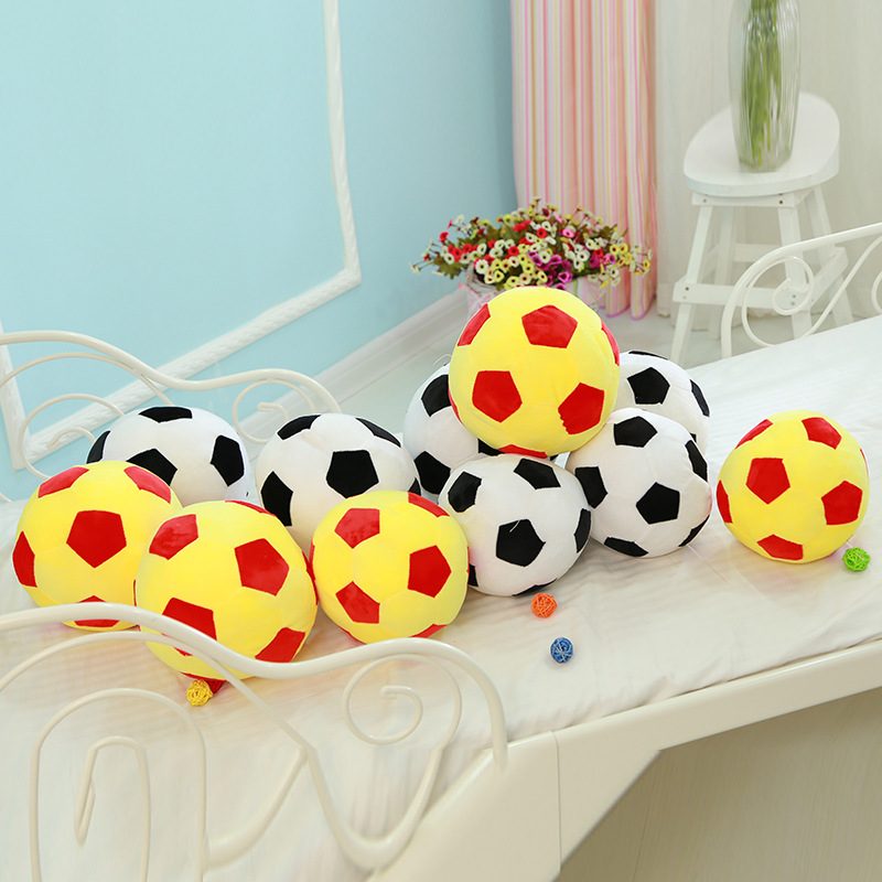 Fábrica al por mayor de fútbol almohada peluche juguete enseñanza suministros niños danza apoyos actividad escolar regalos
