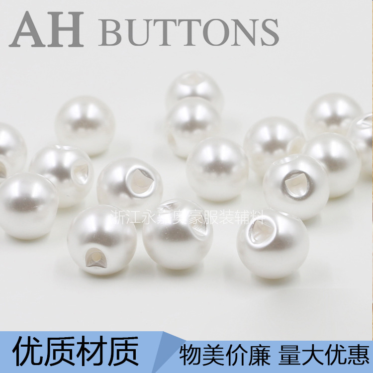 Round Decorative Buttons with Hidden Eyelets, Hand-Stitched Pearl Buttons, Women's Shirt Buttons, Faux Pearl Buttons Round Decorative Buttons with Hidden Eyelets, Hand-Stitched Pearl Buttons, Women's Shirt Buttons, Faux Pearl Buttons