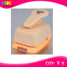厂家批发DIY儿童文具16 mm吸塑卡压花器打花器打洞机创意手工