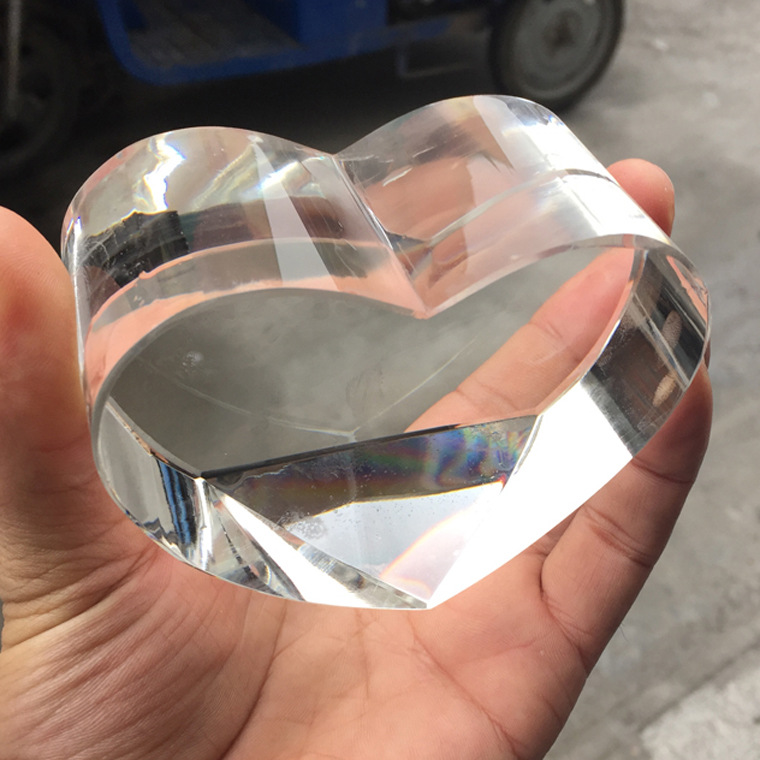 内雕10CMk9桃心款式水晶爱心摆件 慈善活动情侣纪念品 节日礼物
