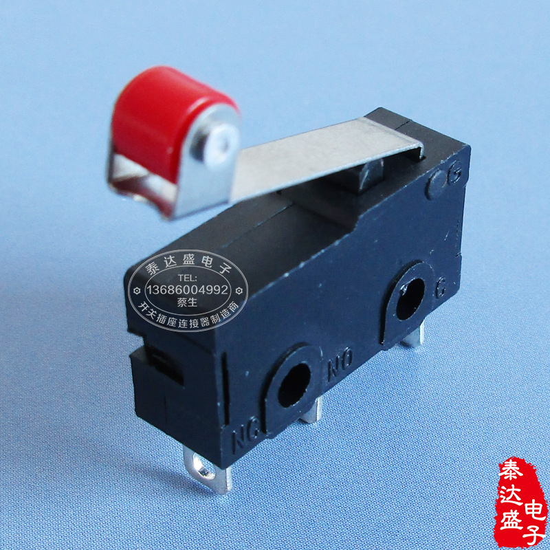 20*10*6.4带红色胶轮限位开关 智能家俱小型带滚轮微动开关KW12-N