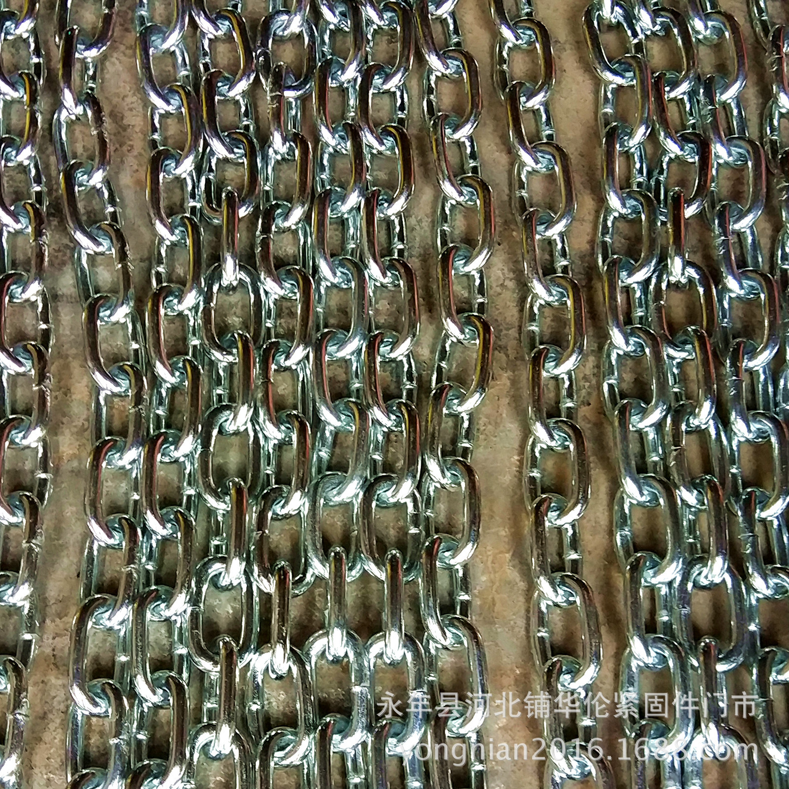 厂家批发供应  起重链条 金属铁链子 五金焊接链条