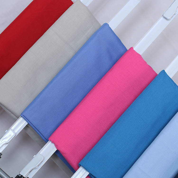 涤棉染色布的确良服装面料现货供应批发45*45纱支110*76衬衣布