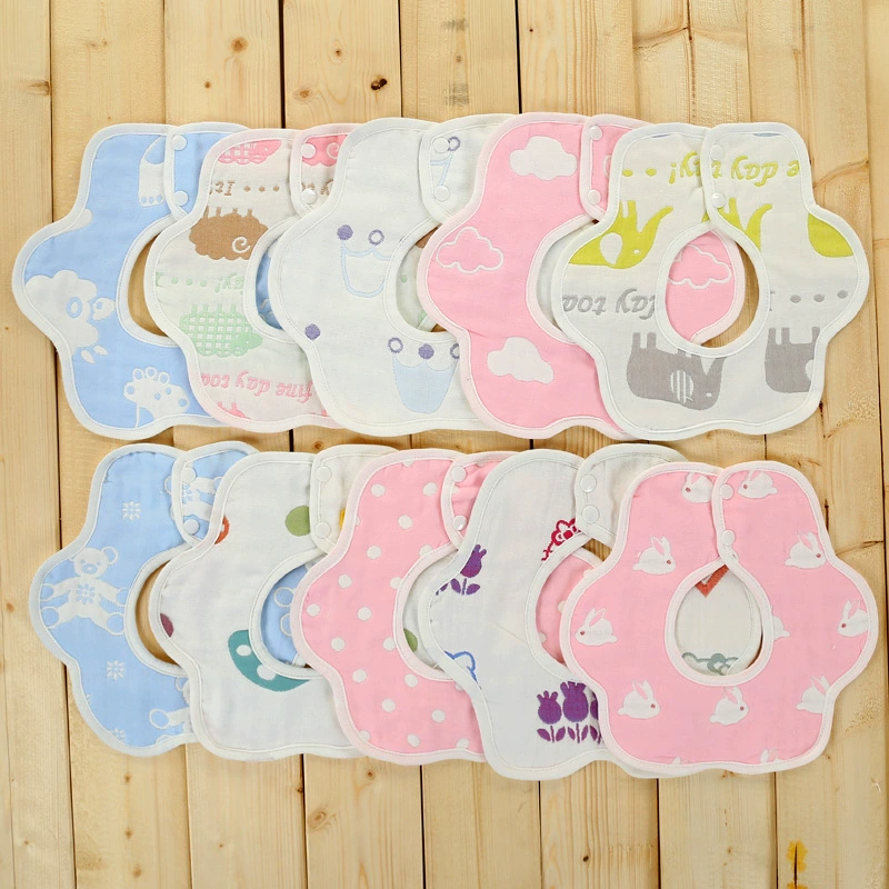 Children's gauze cartoon eating bib