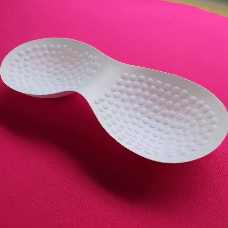 Тонкий массажер, топ-бюстье, браслет? Честно: оригинал: "Thin massager, tube top, brace, breast pads, detachable sponge underwear"