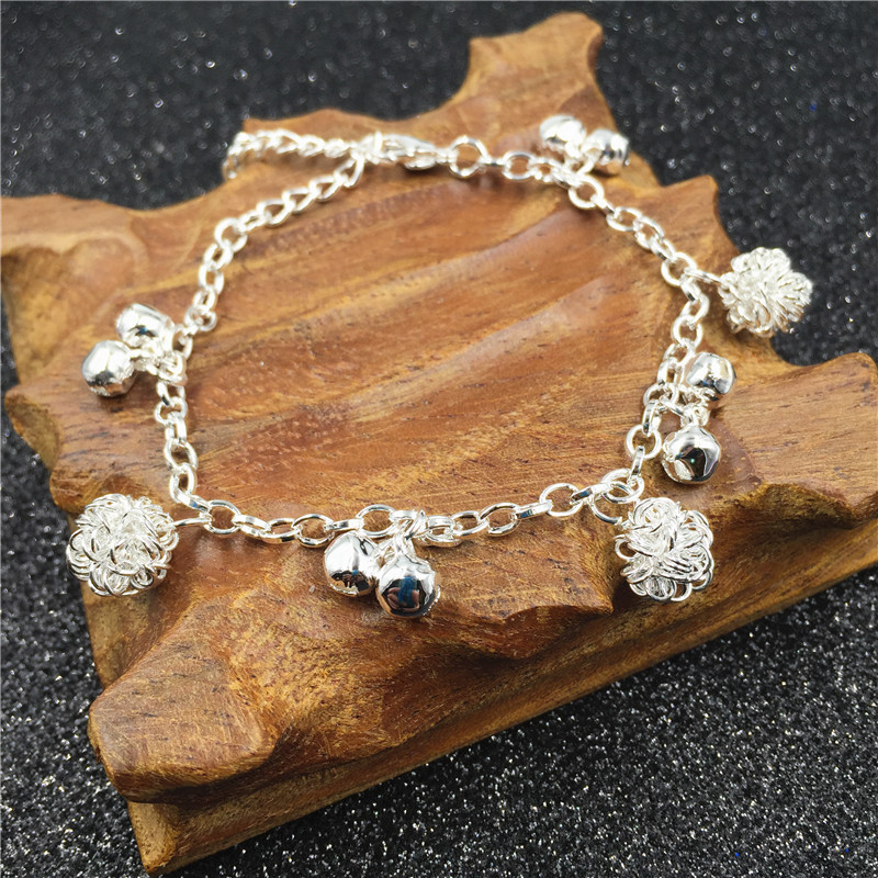 Korean version of silver bird's nest bell bracelet personality student jewelry 2 yuan store supply promotional gifts Korean version of silver bird's nest bell bracelet personality student jewelry 2 yuan store supply promotional gifts